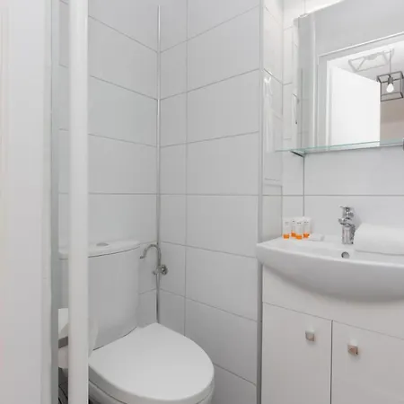 Cozy Studio In The Heart Of Warsaw, Elektoralna By Renters *