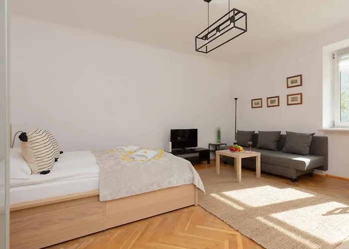 Cozy Studio In The Heart Of Warsaw, Elektoralna By Renters Apartman Varsó