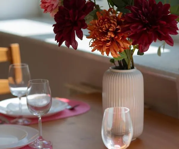 Cozy Studio In The Heart Of Warsaw, Elektoralna By Renters * Warsaw